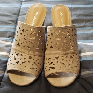 American Eagle Slide Heels